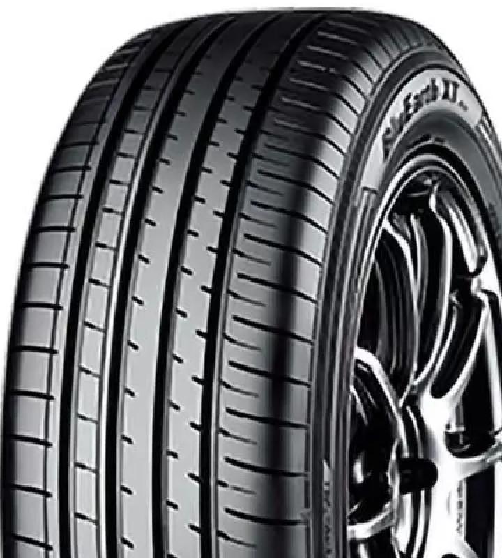 Yokohama BluEarth-XT AE61 XL RPB